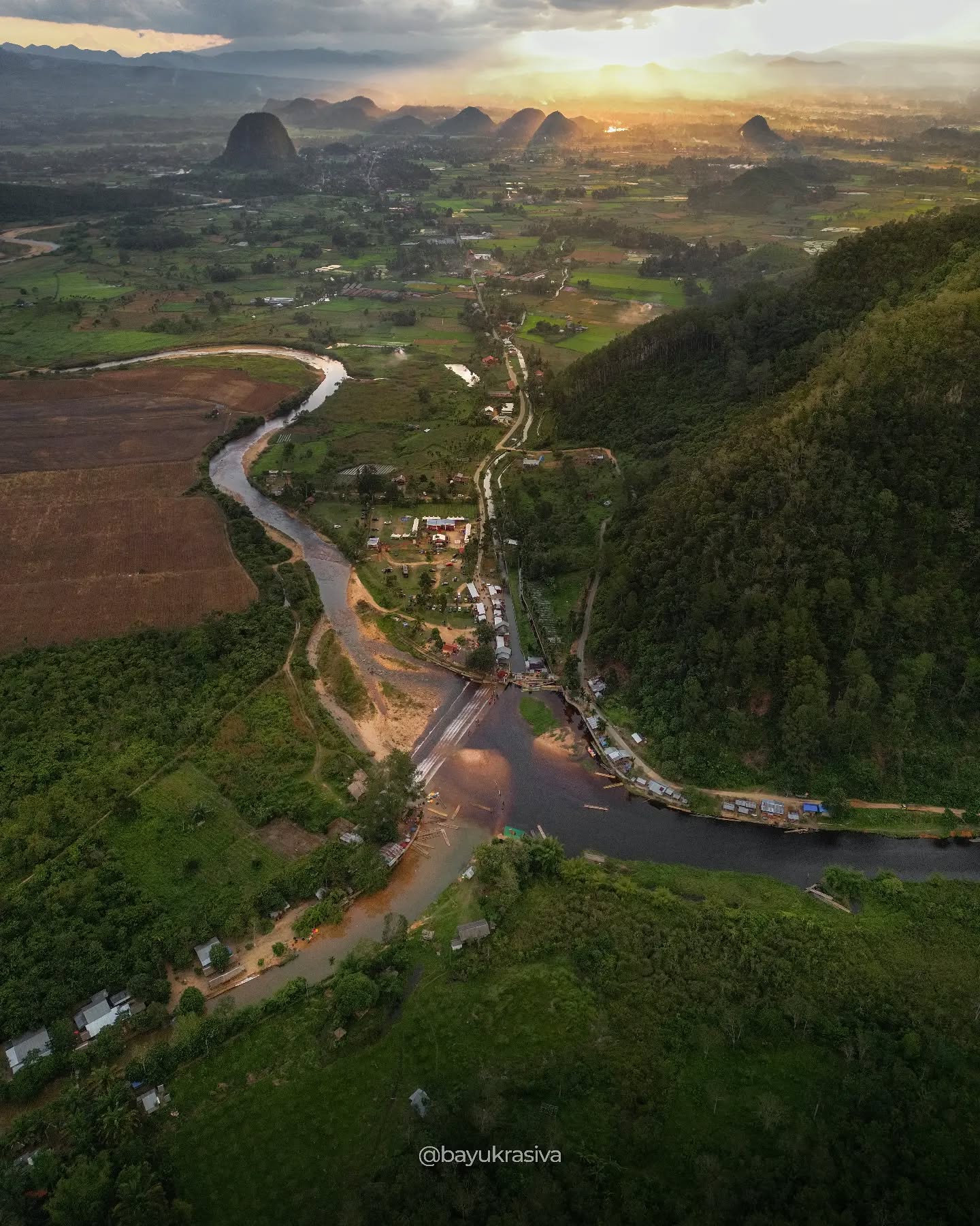 Foto Kapalo Banda Taram oleh uda @bayukrasiva